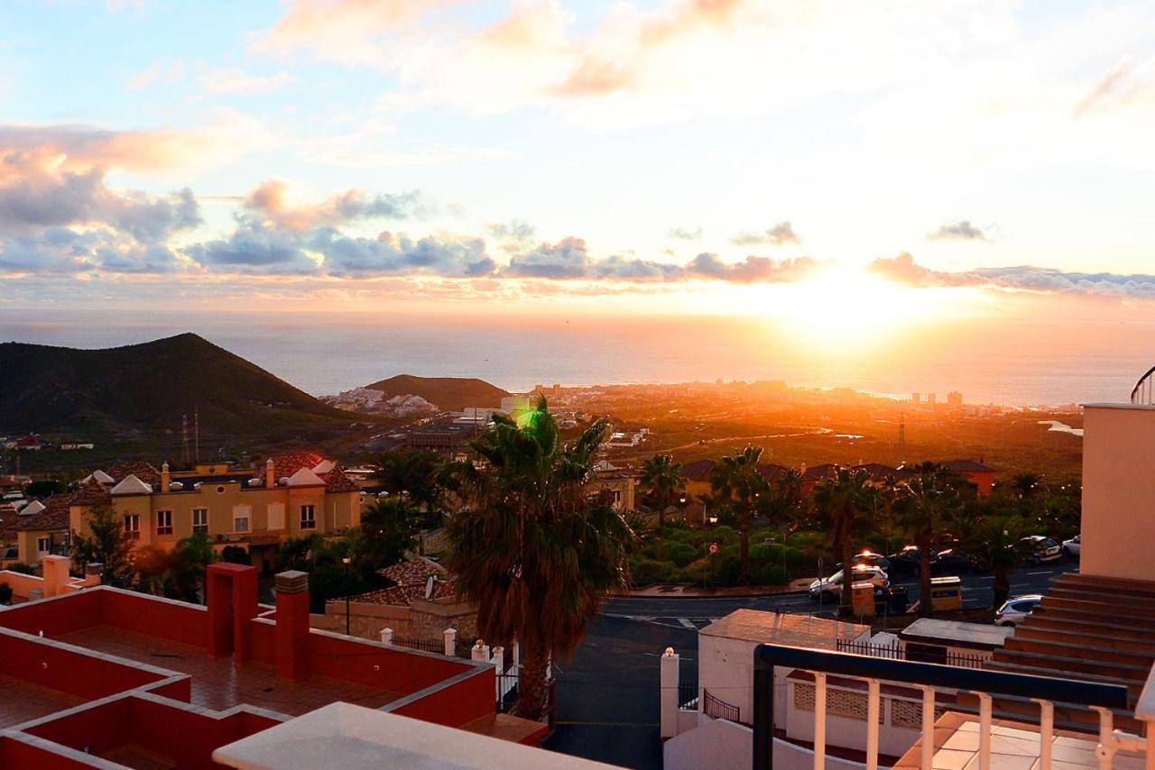Superlative Apartment With Spectacular Ocean Views Chayofa Eksteriør bilde